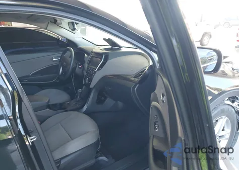 2018 Hyundai Santa Fe Sport 2.4L из США, поврежденный, VIN 5NMZU3LB5JH103829